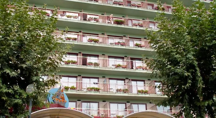 Checkin Garbi Hotel Calella